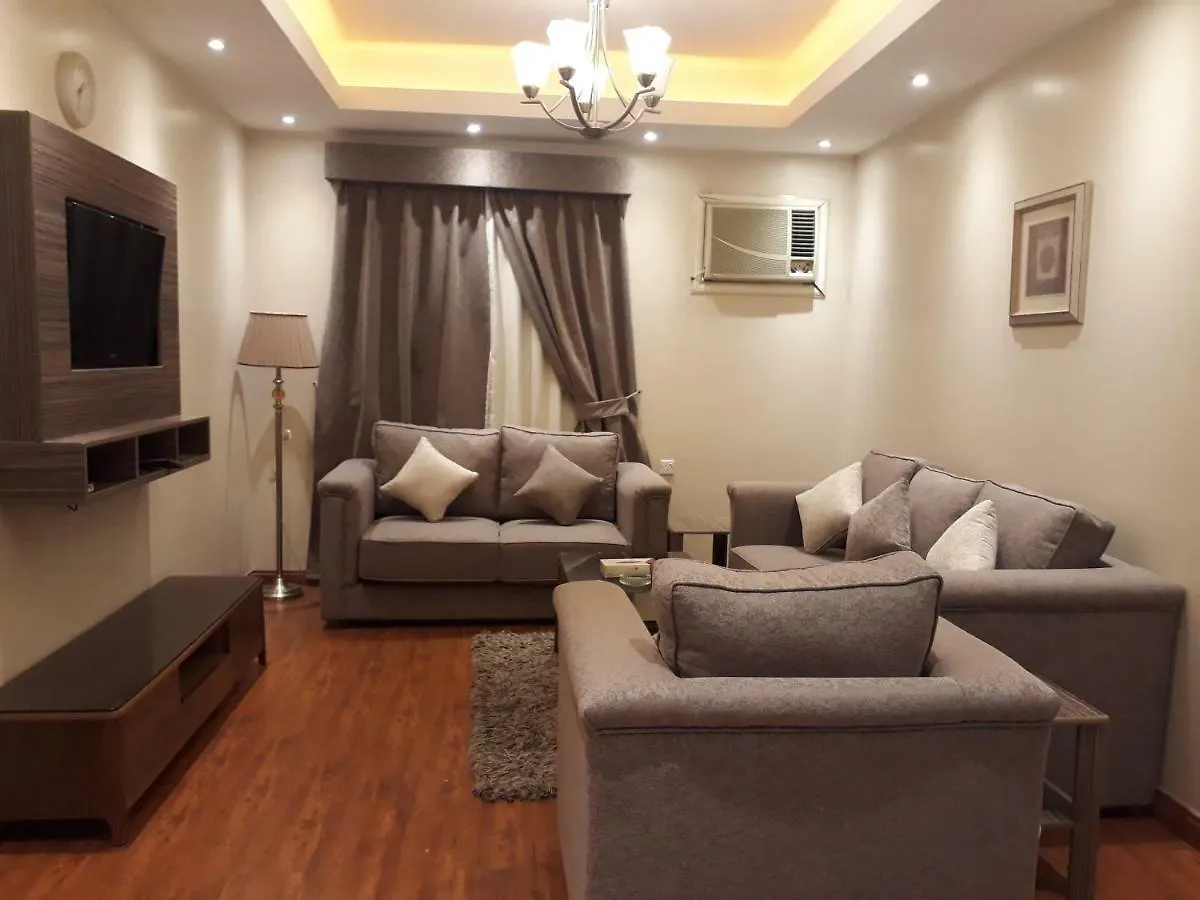 Rajad Hotel Apartmentsリヤード アパートホテル リヤード